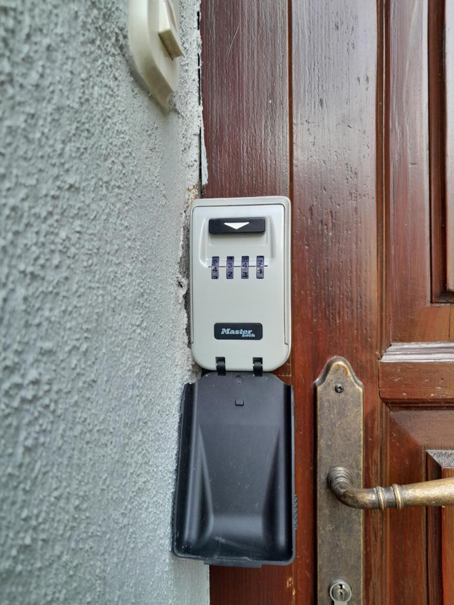 Gm Apartment, Free Private Parking Zágráb Kültér fotó